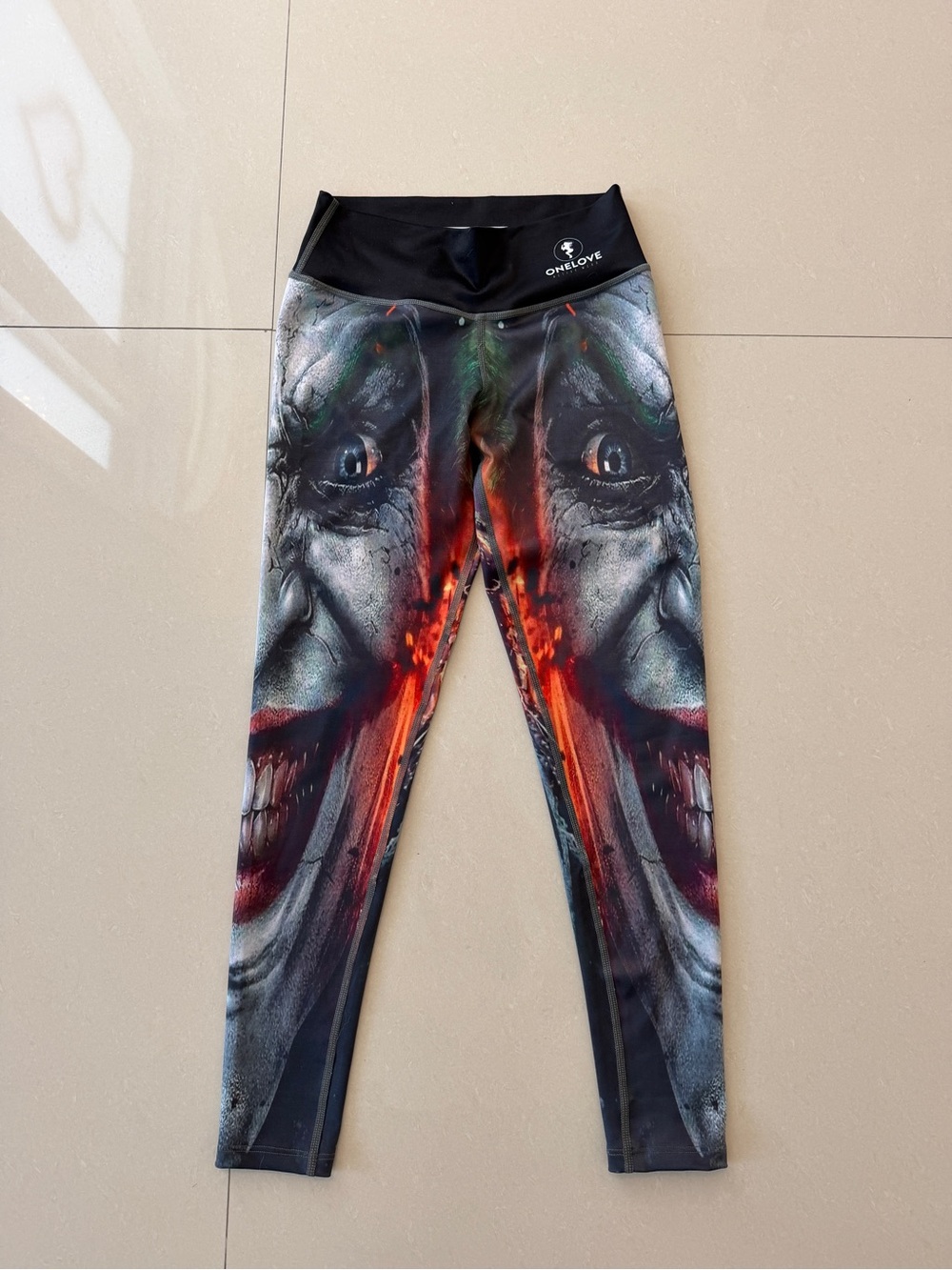 ONELOVE Graphic JOKER Fitness Leggings